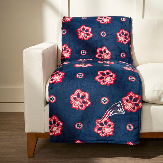 NFL Oversized Throw Blanket-New England Patriots Bandana-Image 1-Vera Bradley