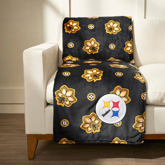 NFL Oversized Throw Blanket-Pittsburgh Steelers Bandana-Image 1-Vera Bradley